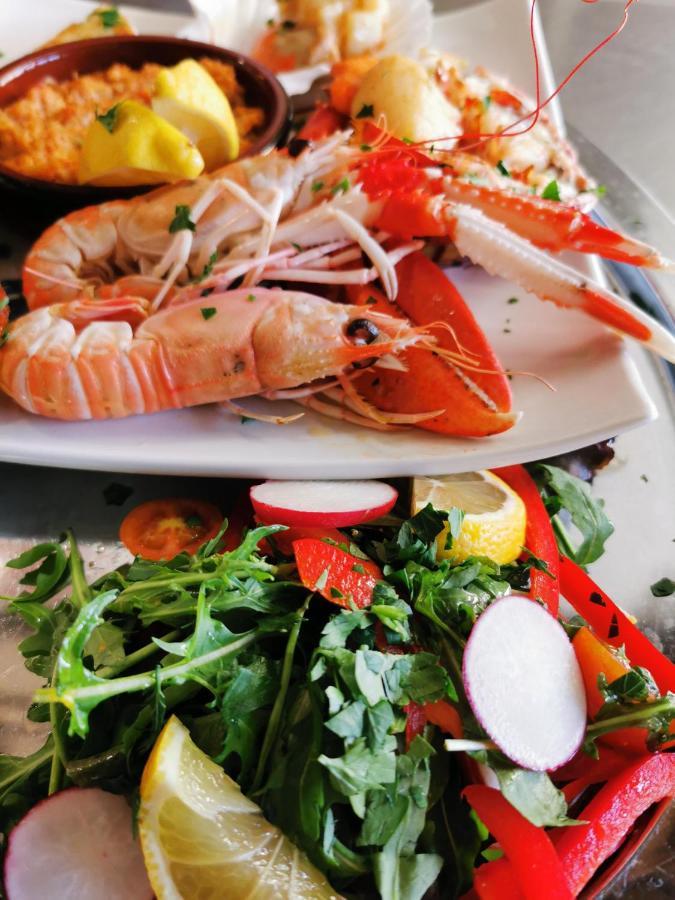 Murray Arms And Seafood Restaurant, Orkney Saint Margarets Hope
